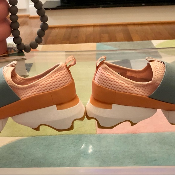 Sorel Kinetic Impact Strap Peach Blossom/Paradiso Size 8 - Picture 8 of 9